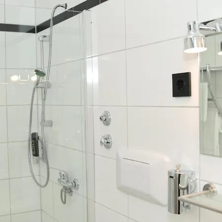 Deluxe Singleroom Comfort With Balcony 101 Gasthuis 3*